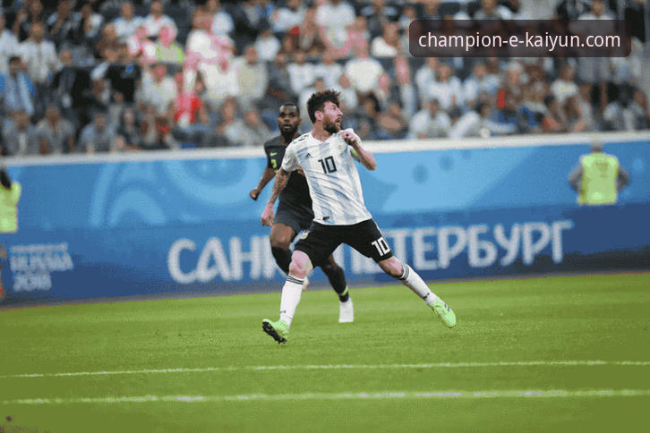 如何通过专业体育平台第一时间获取阿根廷队世界杯前的最新伤情动态？